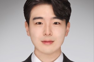 윤새빛 이사장 이사장